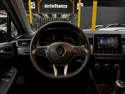 Vendo Renault Clio 2022 - 14990 EUR, 132900 km - AUTO.MOTO.pt