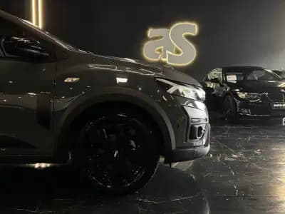 Sell Dacia Jogger 2023 - 17990 EUR, 70650 km - AUTO.MOTO.pt