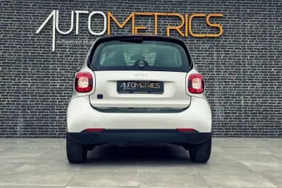 Sell Smart Fortwo Cabrio 2018 - 10750 EUR, 80000 km - AUTO.MOTO.pt