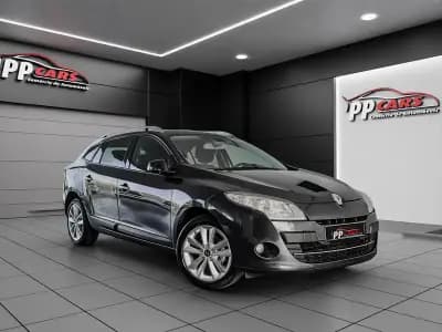 Vendo Renault Mégane Sport Tourer 2009 - 10450 EUR, 160000 km - AUTO.MOTO.pt