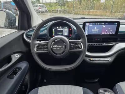 Sell Fiat 500 3 + 1 2022 - 19950 EUR, 10000 km - AUTO.MOTO.pt