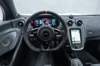 Vendo McLaren 600 2019 - 229950 EUR, 32000 km - AUTO.MOTO.pt