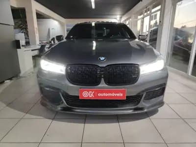 Vendo BMW 740 2018 - 30750 EUR, 246000 km - AUTO.MOTO.pt