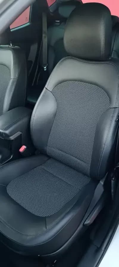 Vendo Hyundai ix35 2011 - 10950 EUR, 149000 km - AUTO.MOTO.pt