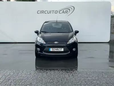 Sell Ford Fiesta 2011 - 7500 EUR, 91446 km - AUTO.MOTO.pt