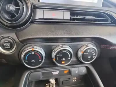 Vendo Mazda MX-5 2017 - 23500 EUR, 67000 km - AUTO.MOTO.pt