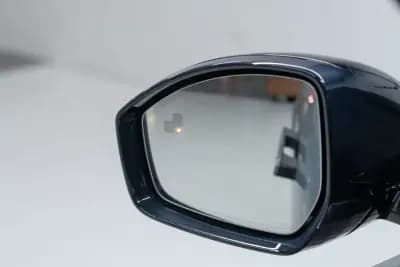 Sell Land Rover Range Rover Evoque 2021 - 40950 EUR, 20000 km - AUTO.MOTO.pt