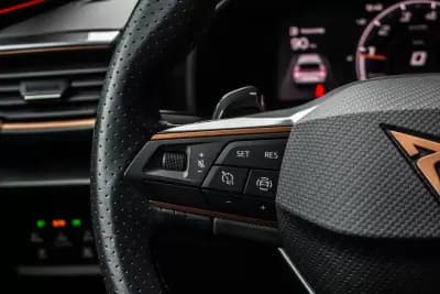 Sell Cupra Leon 2024 - 44990 EUR, 21773 km - AUTO.MOTO.pt