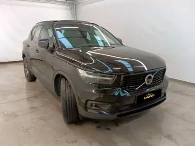 Sell Volvo XC 40 2020 - 27980 EUR, 92236 km - AUTO.MOTO.pt