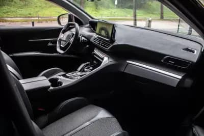 Sell Peugeot 3008 2021 - 19980 EUR, 119707 km - AUTO.MOTO.pt