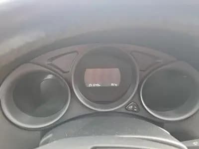 Sell Citroën C4 2016 - 7490 EUR, 232353 km - AUTO.MOTO.pt