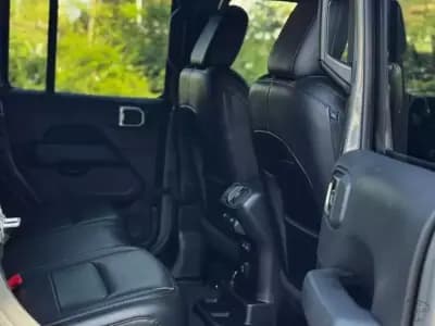 Sell Jeep Wrangler Unlimited 2020 - 65900 EUR, 69973 km - AUTO.MOTO.pt