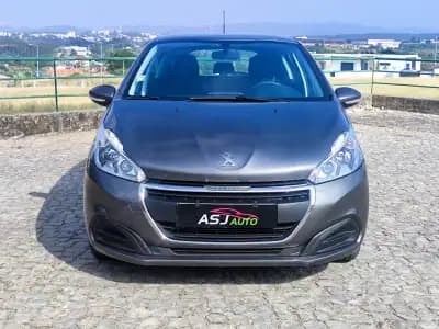 Sell Peugeot 208 2017 - 9900 EUR, 213927 km - AUTO.MOTO.pt