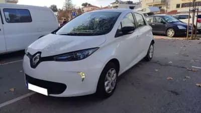 Vendo Renault Zoe 2019 - 9499 EUR, 120000 km - AUTO.MOTO.pt