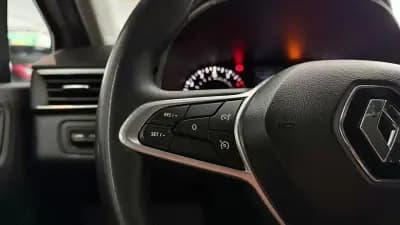 Vendo Renault Clio 2022 - 14900 EUR, 136243 km - AUTO.MOTO.pt