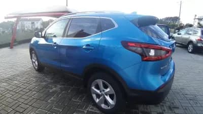 Vendo Nissan Qashqai 2018 - 18650 EUR, 149986 km - AUTO.MOTO.pt