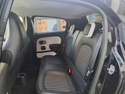 Vendo Renault Twingo 2022 - 12990 EUR, 51026 km - AUTO.MOTO.pt