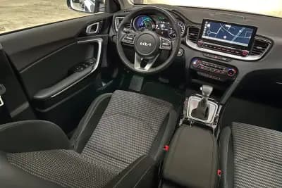 Sell Kia XCeed 2022 - 21950 EUR, 37220 km - AUTO.MOTO.pt