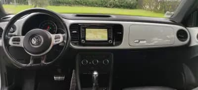 Vendo Volkswagen New Beetle 2011 - 18490 EUR, 163800 km - AUTO.MOTO.pt
