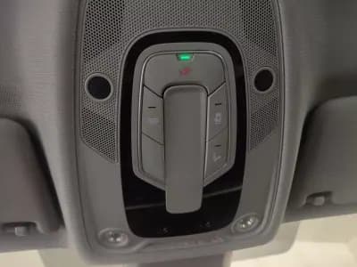 Vendo Audi A4 Avant 2017 - 18700 EUR, 168000 km - AUTO.MOTO.pt