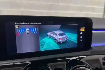 Vendo Mercedes-Benz A 250 Limousine 2022 - 31950 EUR, 32438 km - AUTO.MOTO.pt