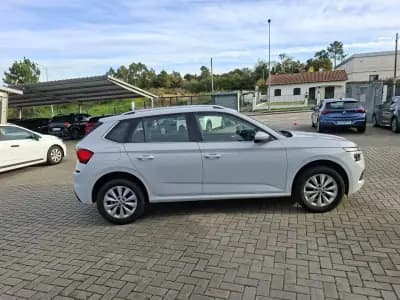 Vendo Skoda Kamiq 2021 - 15750 EUR, 88700 km - AUTO.MOTO.pt