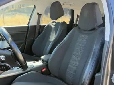 Vendo Peugeot 308 SW 2017 - 13990 EUR, 130000 km - AUTO.MOTO.pt