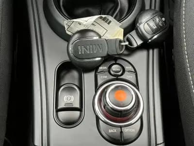 Sell MINI Countryman 2020 - 19450 EUR, 140364 km - AUTO.MOTO.pt