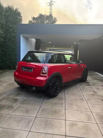 Vendo MINI One 2011 - 9750 EUR, 167000 km - AUTO.MOTO.pt