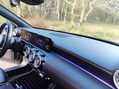 Sell Mercedes-Benz A 250 2021 - 24900 EUR, 146800 km - AUTO.MOTO.pt