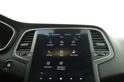 Vendo Renault Mégane 2021 - 18000 EUR, 85771 km - AUTO.MOTO.pt