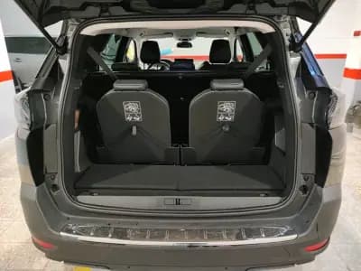 Vendo Peugeot 5008 2021 - 25900 EUR, 107095 km - AUTO.MOTO.pt