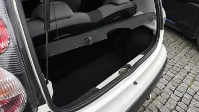 Sell Citroën C1 2014 - 5750 EUR, 102021 km - AUTO.MOTO.pt