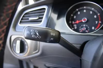 Vendo Volkswagen Golf 2014 - 19990 EUR, 167000 km - AUTO.MOTO.pt