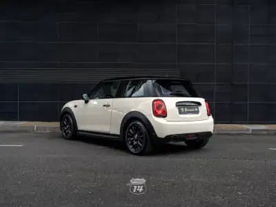 Sell MINI 2019 - 17990 EUR, 53900 km - AUTO.MOTO.pt