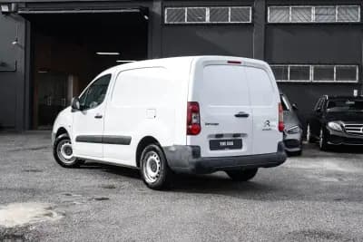 Sell Citroën Berlingo 1.6 BlueHDi Feel 2018 - 13400 EUR, 210000 km - AUTO.MOTO.pt