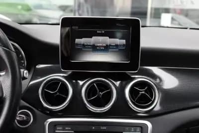 Sell Mercedes-Benz CLA 180 2016 - 15990 EUR, 215975 km - AUTO.MOTO.pt