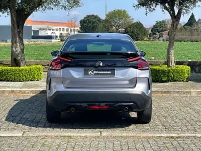 Vendo Citroën C4 2022 - 18450 EUR, 89000 km - AUTO.MOTO.pt