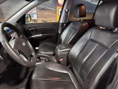 Sell Hyundai Santa Fe 2010 - 9990 EUR, 200100 km - AUTO.MOTO.pt