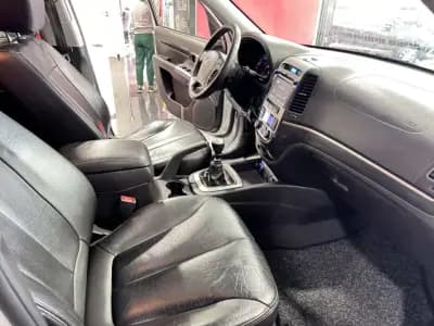 Sell Hyundai Santa Fe 2010 - 9990 EUR, 200100 km - AUTO.MOTO.pt