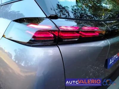 Sell Peugeot 2008 2024 - 22450 EUR, 14135 km - AUTO.MOTO.pt