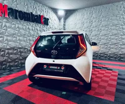 Vendo Toyota Aygo 2020 - 11750 EUR, 134443 km - AUTO.MOTO.pt