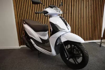 Sell 2026 - 2090 EUR, 1 km - AUTO.MOTO.pt