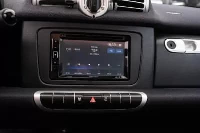 Vendo Smart Fortwo Cabrio 2011 - 6900 EUR, 163000 km - AUTO.MOTO.pt