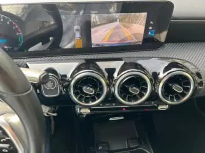 Sell Mercedes-Benz A 250 2021 - 25900 EUR, 98000 km - AUTO.MOTO.pt