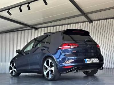Sell Volkswagen Golf 2015 - 24990 EUR, 162000 km - AUTO.MOTO.pt