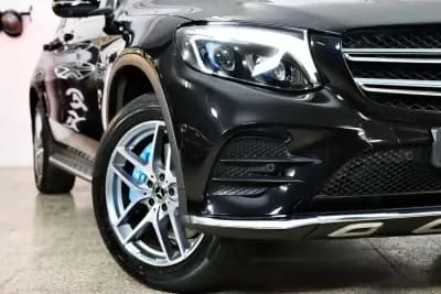 Sell Mercedes-Benz GLC 350 2017 - 39900 EUR, 90000 km - AUTO.MOTO.pt