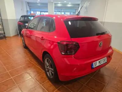 Vendo Volkswagen Polo 2018 - 16480 EUR, 138507 km - AUTO.MOTO.pt