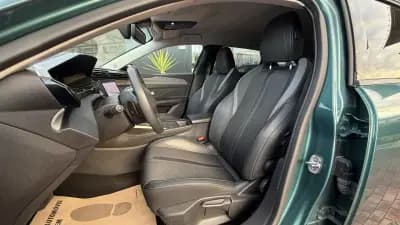 Vendo Peugeot 308 SW 2023 - 22990 EUR, 145000 km - AUTO.MOTO.pt