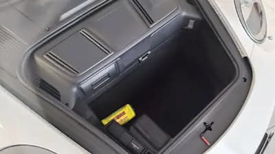 Vendo Porsche 997 2007 - 109000 EUR, 39000 km - AUTO.MOTO.pt